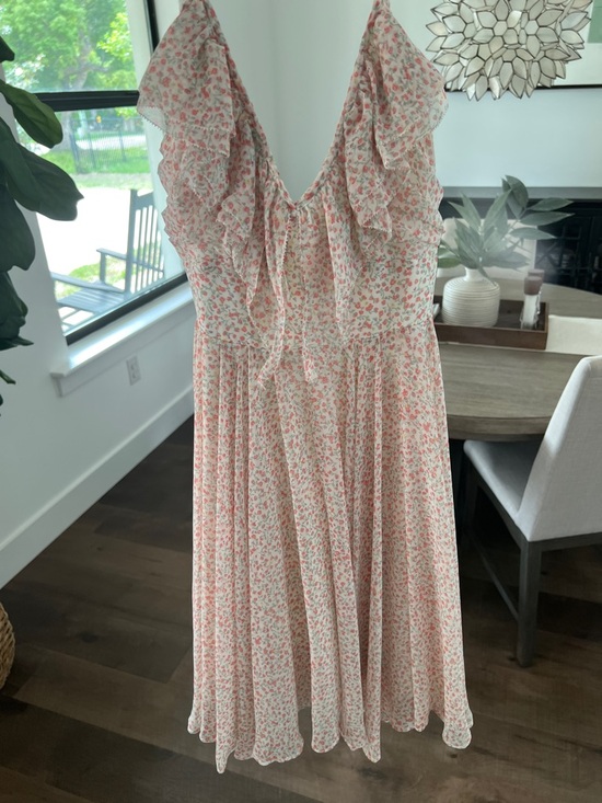 Guess Dresses & Skirts - Guess Floral Mini Dress in Cream and Pink